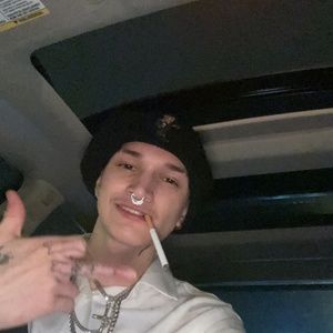 Meet your Posher, Ross